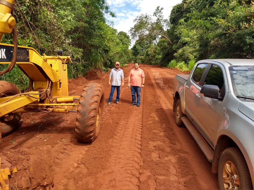 conserto-estrada-uniao-juvelandia-geova.jpeg